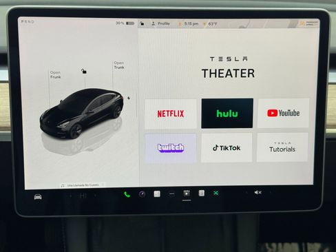 Used 2022 Tesla Model 3 image 32