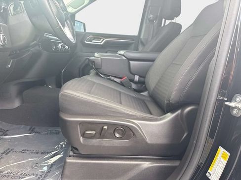 Used 2023 GMC Sierra 1500 SLE AWD/4WD image 16