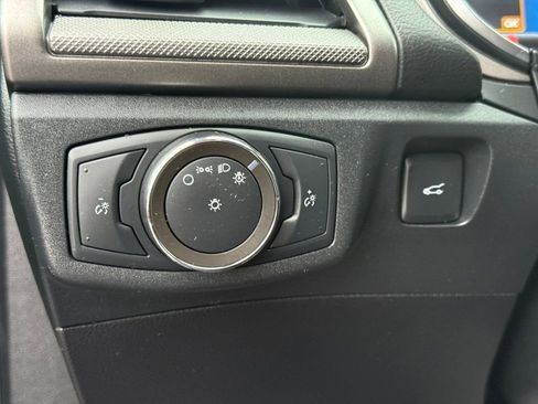 Certified 2020 Ford Fusion SE image 21