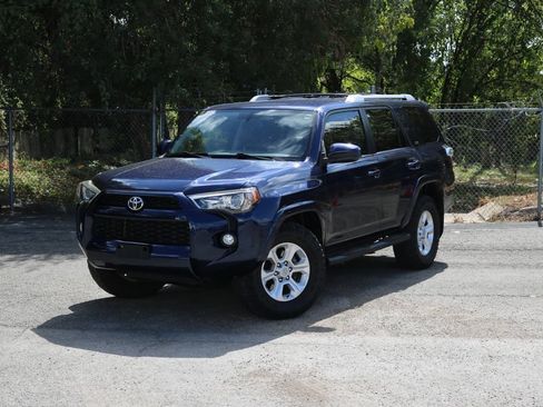 Used 2015 Toyota 4Runner SR5 RWD image 1