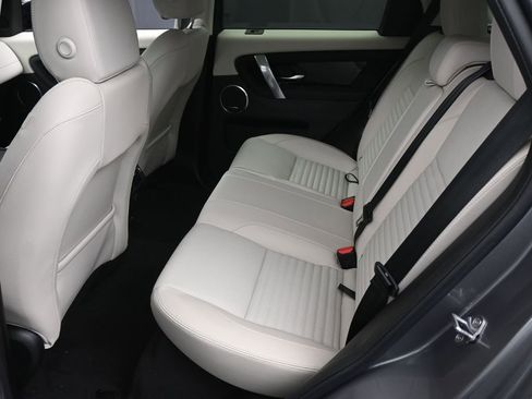 New 2025 Land Rover Discovery Sport S image 6