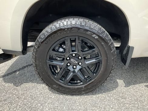 Certified 2026 Chevrolet Silverado 1500 Custom w/ Turbomax Blackout Package AWD/4WD image 23