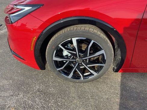 New 2026 Toyota Prius Plug-In Hybrid image 18