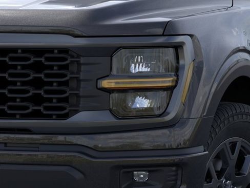 New 2026 Ford F150 STX w/ Equipment Group 200A RWD image 18