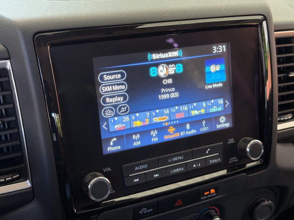Used 2024 Nissan Frontier SV RWD image 7