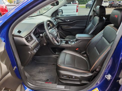 Used 2023 GMC Acadia AT4 w/ Technology Package image 11