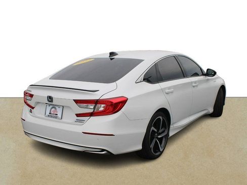 Used 2022 Honda Accord Sport image 4