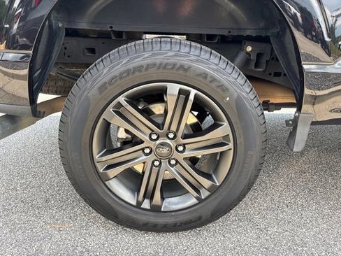 Used 2022 Ford F150 Lariat w/ Max Trailer Tow Package AWD/4WD image 10