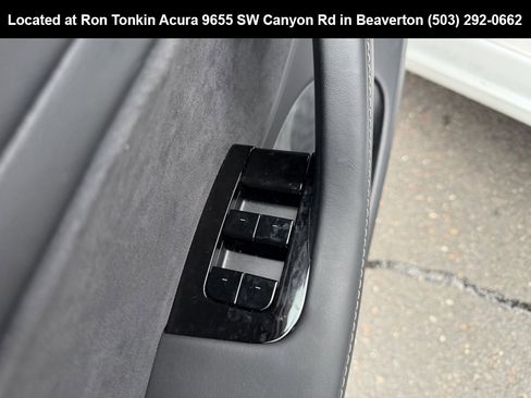 Used 2018 Tesla Model 3 Long Range image 13