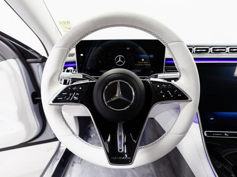Used 2024 Mercedes-Benz Maybach S 680 4MATIC image 12