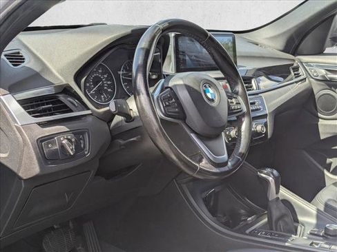 Used 2018 BMW X1 sDrive28i FWD image 2