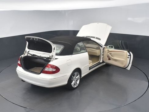 Used 2008 Mercedes-Benz CLK 350 Cabriolet image 29