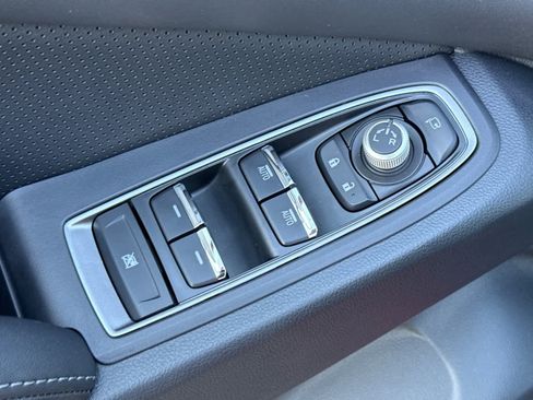 New 2026 Subaru Ascent Limited image 11