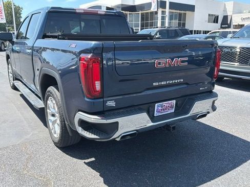 Used 2022 GMC Sierra 1500 SLT w/ SLT Premium Plus Package AWD/4WD image 6