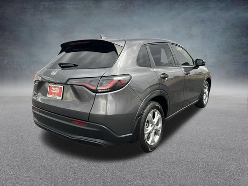 Used 2024 Honda HR-V LX image 3