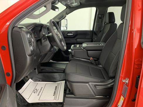 New 2026 GMC Sierra 3500 Pro w/ Convenience Package image 14