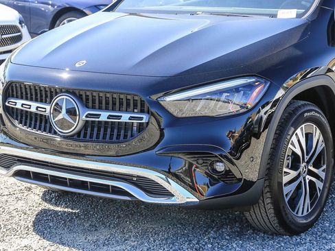 New 2025 Mercedes-Benz GLA 250 4MATIC image 7