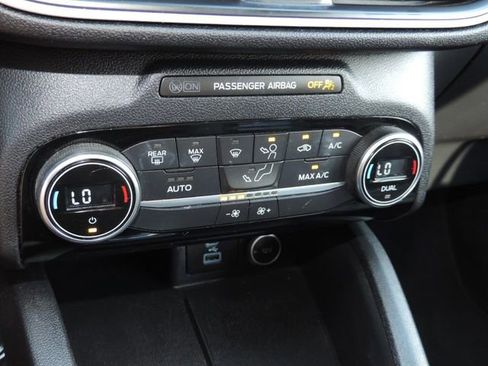 Used 2021 Ford Escape SE w/ Convenience Package image 21