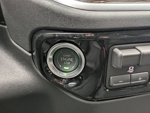 New 2026 Chevrolet Silverado 1500 LT w/ Z71 Off-Road Package image 21