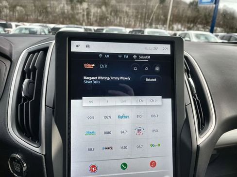 Used 2024 Ford Edge SEL w/ Convenience Package image 14