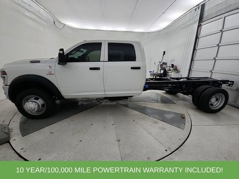 New 2026 RAM 5500 Tradesman w/ Chrome Appearance Group AWD/4WD image 5