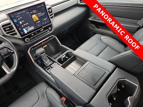 Used 2024 Toyota Tundra Limited AWD/4WD image 12