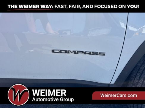 Used 2024 Jeep Compass Latitude AWD/4WD image 25