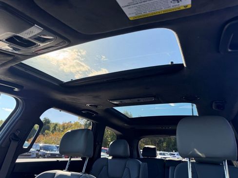 Used 2024 Kia Telluride SX Prestige X-Line image 12