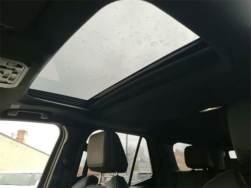 Certified 2025 Toyota 4Runner TRD Off-Road Premium image 20