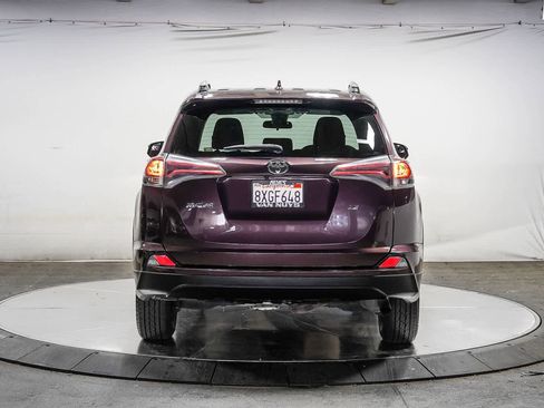 Certified 2017 Toyota RAV4 LE FWD image 3