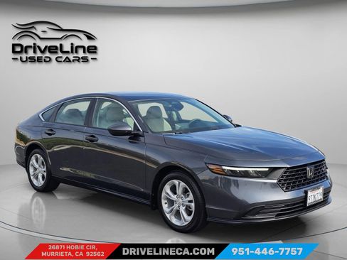 Used 2025 Honda Accord LX image 9