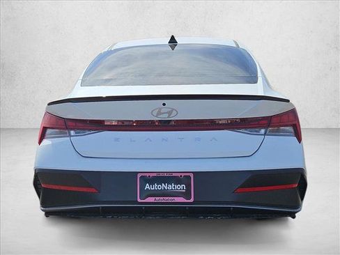 New 2026 Hyundai Elantra SEL Sport Premium image 8