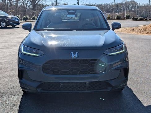 Used 2025 Honda HR-V LX image 2
