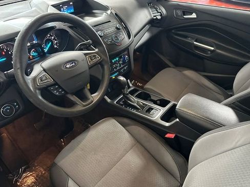 Used 2017 Ford Escape SE FWD image 11