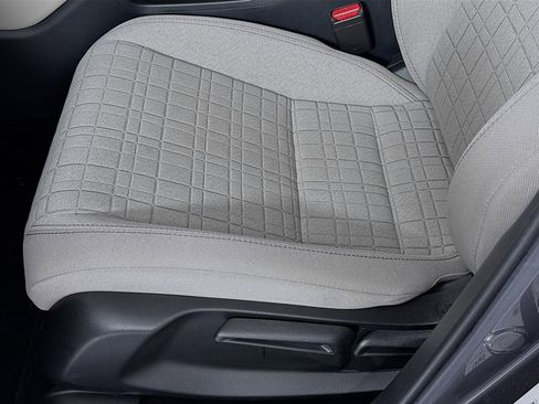 Certified 2024 Honda HR-V LX image 18