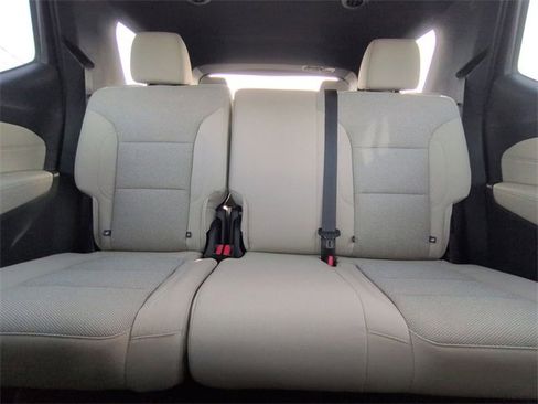 Certified 2023 Chevrolet Traverse LS image 5