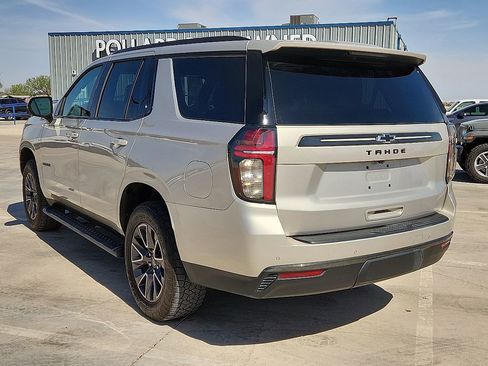 Used 2022 Chevrolet Tahoe Z71 w/ Z71 Off-Road Package AWD/4WD image 2