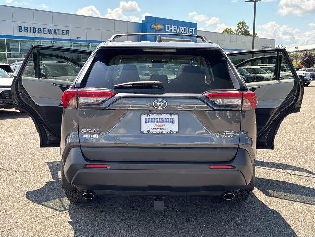 Used 2022 Toyota RAV4 XLE Premium AWD/4WD image 12