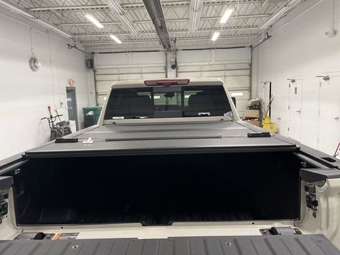 New 2026 GMC Sierra 2500 AT4 w/ AT4 Premium Plus Package image 16