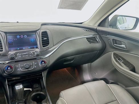 Used 2014 Chevrolet Impala LTZ image 26