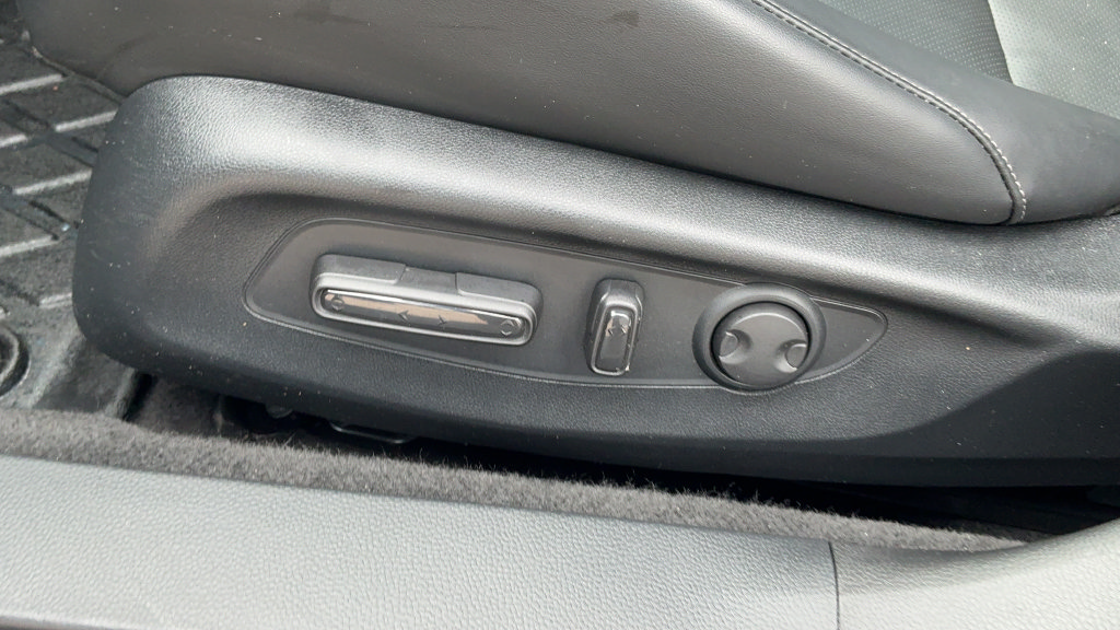 Used 2023 Honda Accord Sport image 19