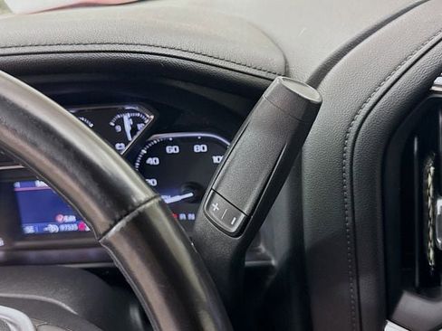 Used 2019 GMC Sierra 1500 SLT w/ SLT Premium Package image 17