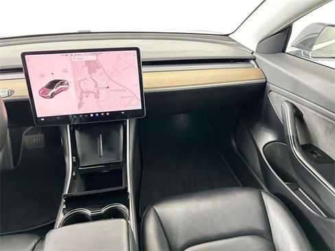 Used 2019 Tesla Model 3 Long Range image 21