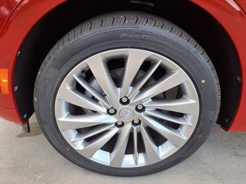 New 2026 Buick Envision Avenir image 22