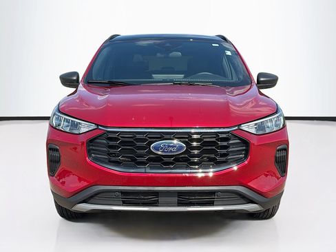 Used 2025 Ford Escape ST-Line w/ Tech Pack #1 AWD/4WD image 2