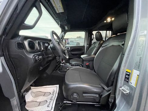 Used 2021 Jeep Wrangler Unlimited Sport image 18