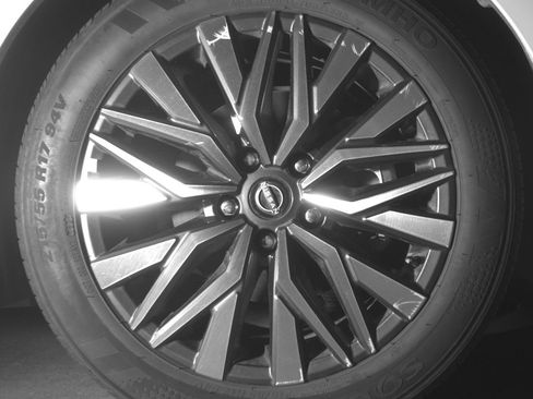 Used 2025 Nissan Altima 2.5 SV image 13