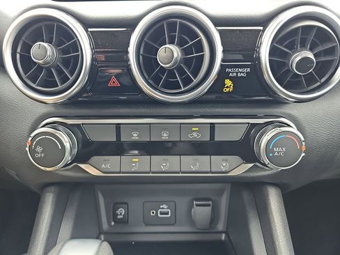 New 2025 Nissan Sentra S image 28