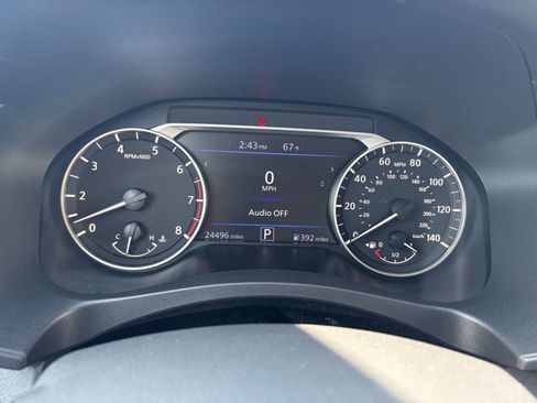 Used 2025 Nissan Altima 2.5 SV image 40