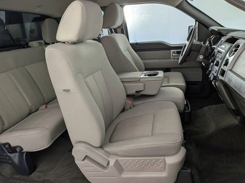 Used 2010 Ford F150 XLT image 28